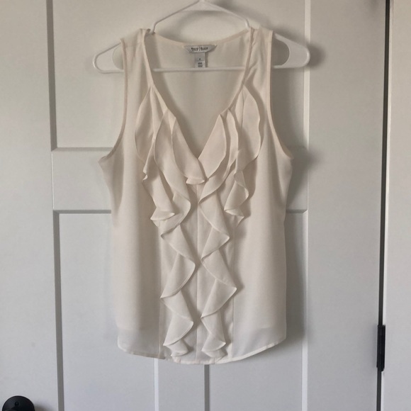 White House Black Market Tops - WHITE HOUSE BLACK MARKET | Ruffle Front Blouse